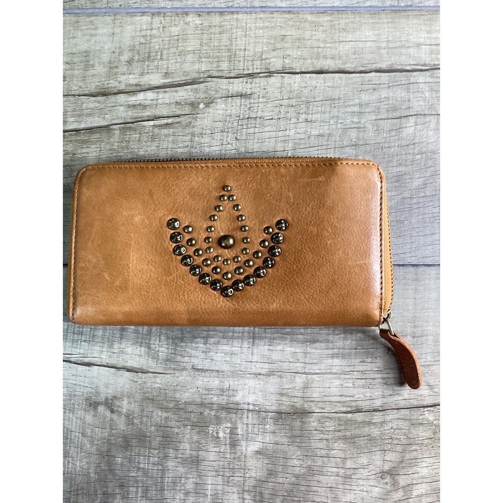 Vilenca Holland Tan Leather Studded Zip Around Wallet Vintage Boho Brass Studs